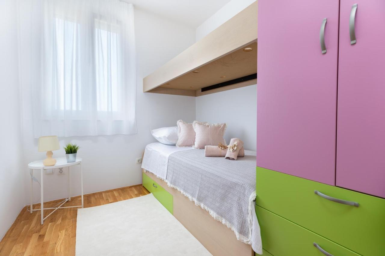 Karlita Apartment ソリン エクステリア 写真